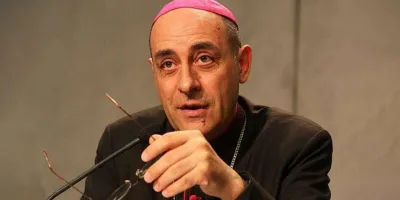 el-cardenal-fernandez-defiende-la-teologia-de-la-liberacion-en-un-discurso-academico
