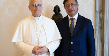 el-papa-leon-xiv-hace-un-llamado-urgente-a-la-paz-en-medio-de-la-violencia-en-colombia