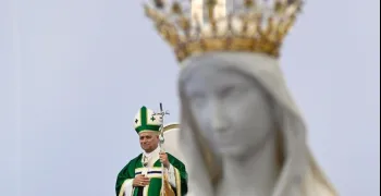 el-papa-leon-xiv-convoca-a-rezar-el-rosario-por-la-paz-en-el-mundo-durante-octubre