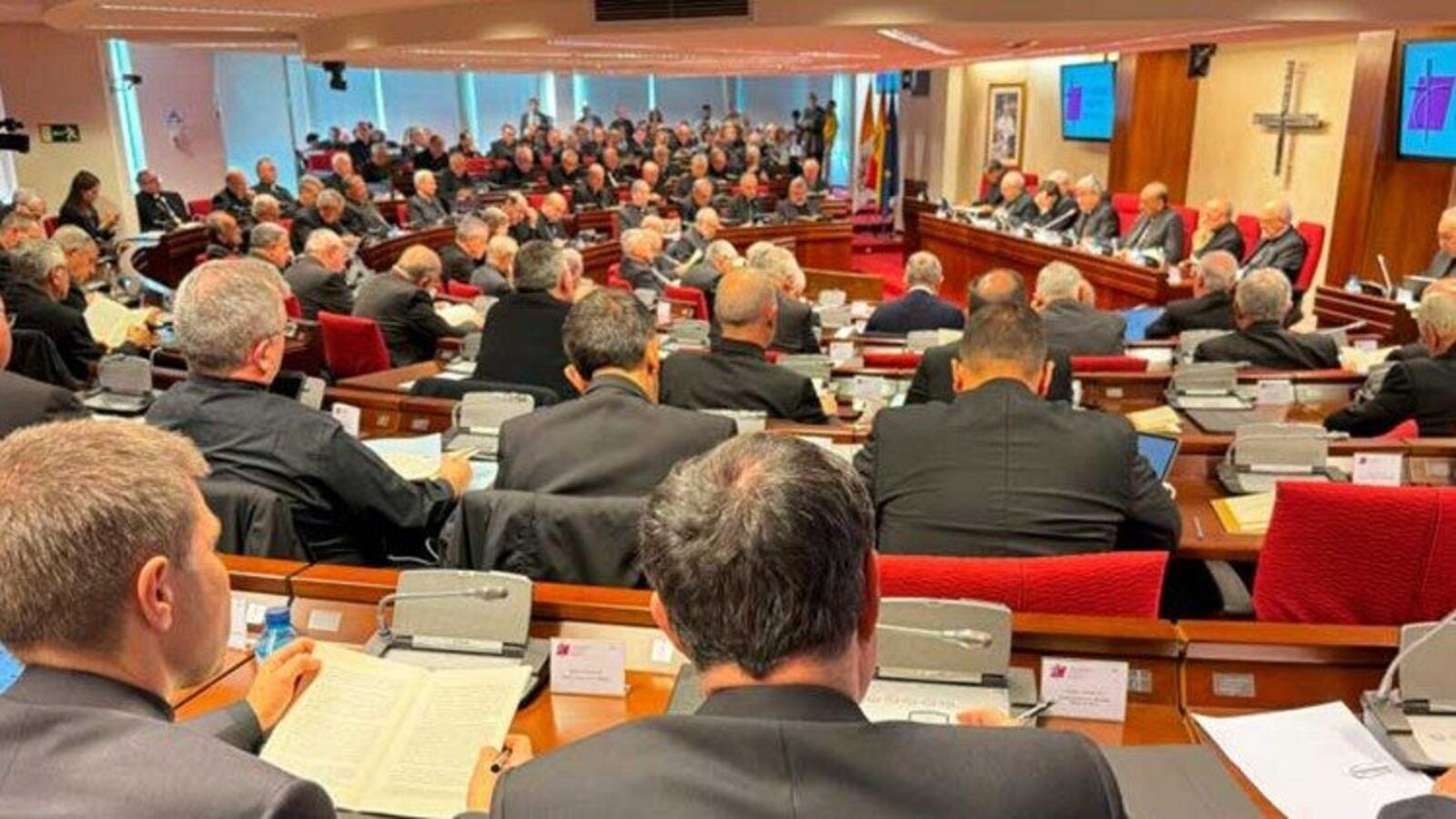 La CEE crea un departamento para las relaciones con el Islam