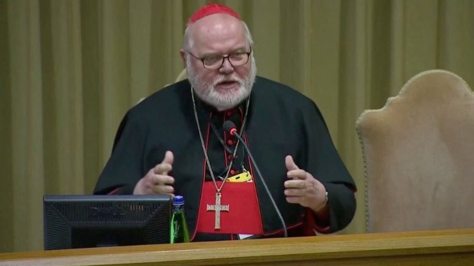 Alemania insiste en acoger a parejas homosexuales con bendiciones Alemania insiste en acoger a parejas homosexuales con bendiciones