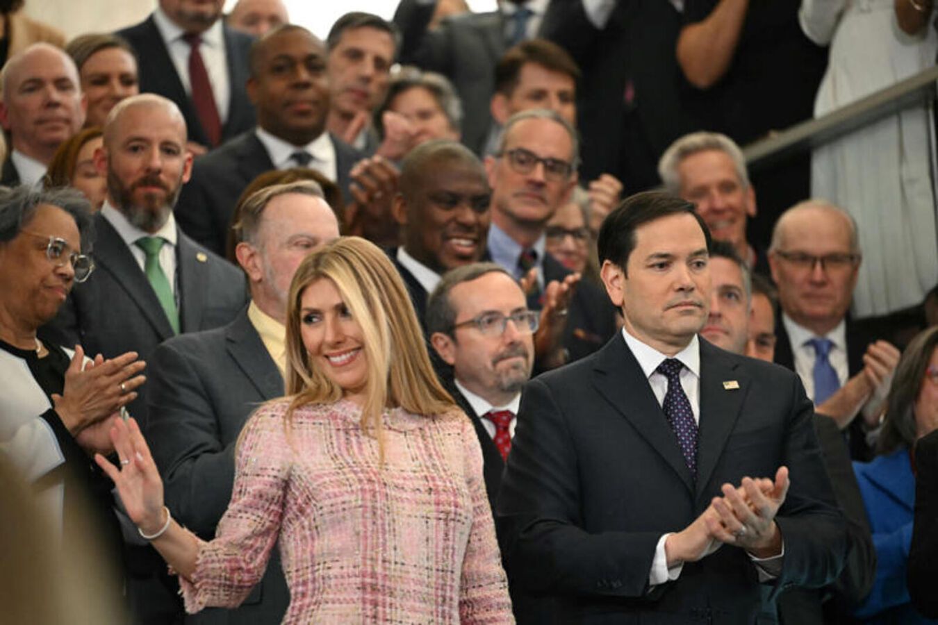 La esposa de Marco Rubio destaca la Misa del Gallo como tradición familiar

