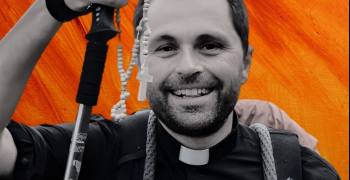 el-curadetoledo-a-veces-pienso-que-el-algoritmo-de-las-redes-sociales-es-el-espiritu-santo